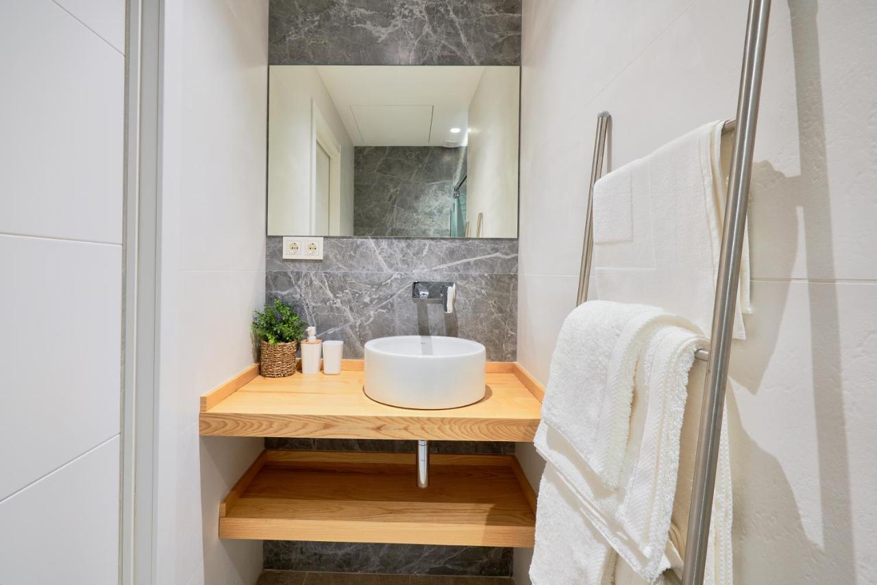 Apartamento Centro Historico Apartment มาลากา ภายนอก รูปภาพ